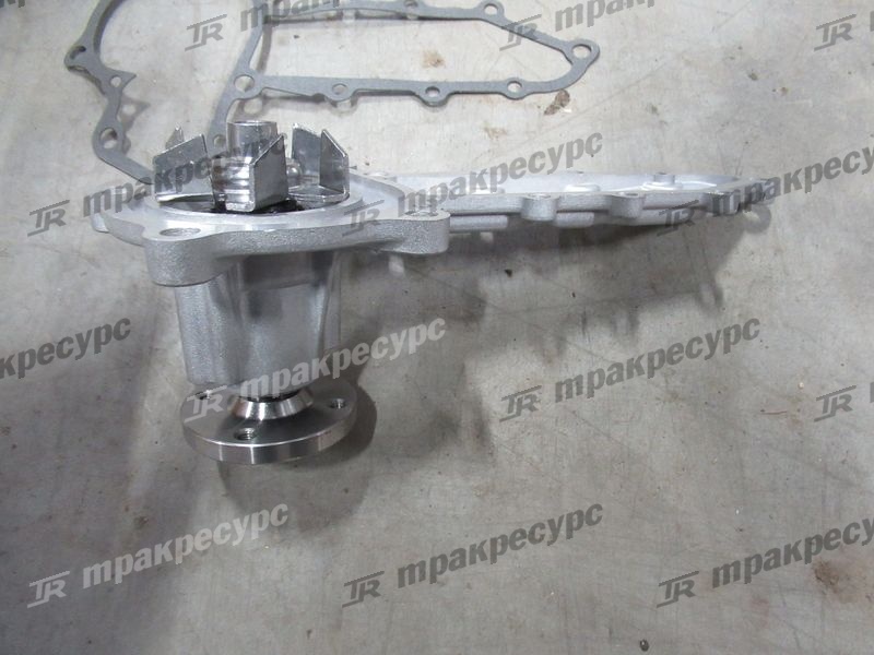 Насос водяной KUBOTA D1503  V2403  BN-1G730-73032