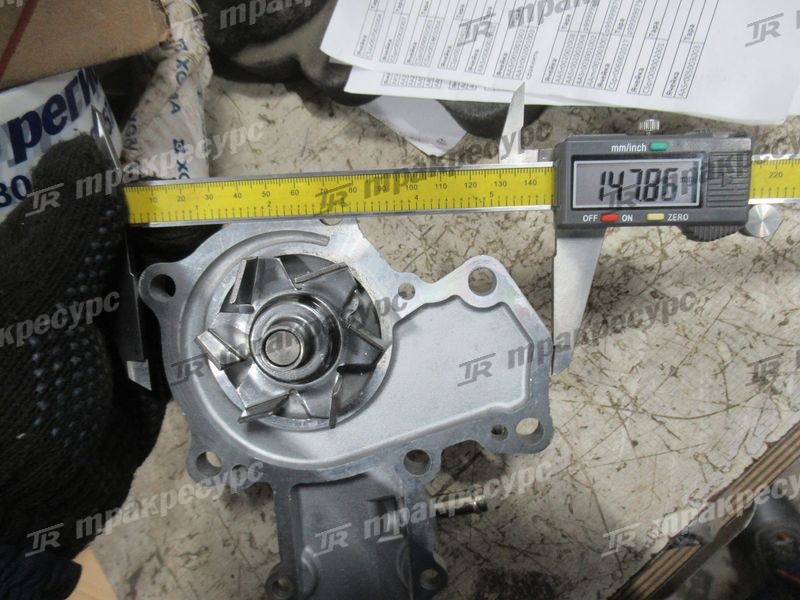 Насос водяной KUBOTA D1503  V2403  BN-1G730-73032