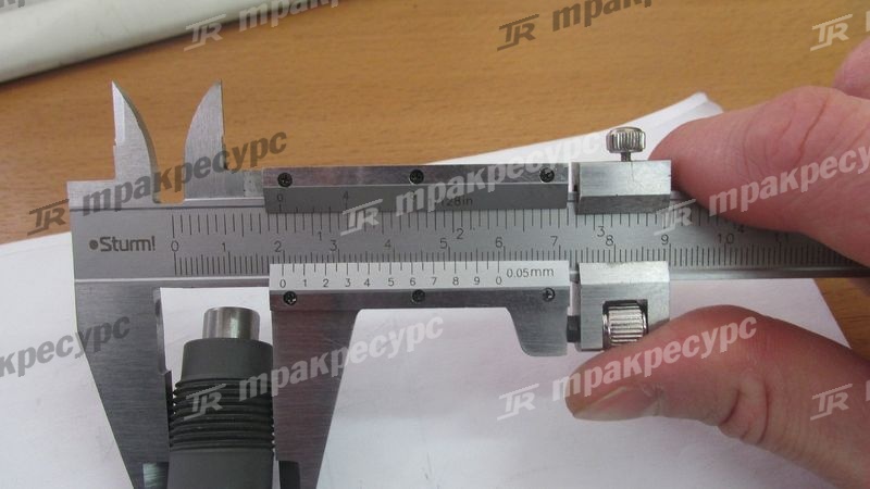 Форсунка KOMATSU YM129931-53000