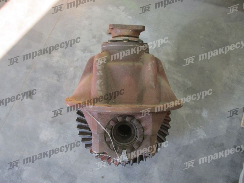 Редуктор передний XG932III