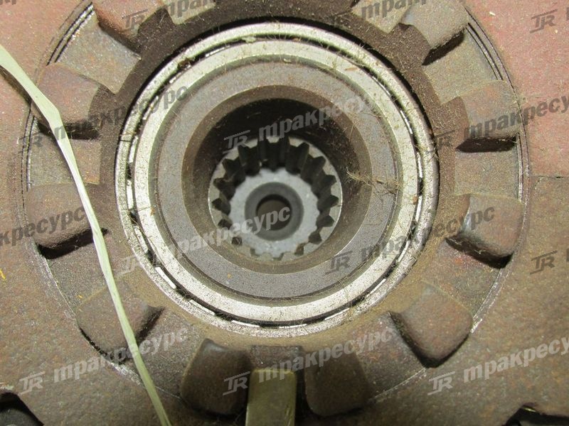 Редуктор передний XG932III