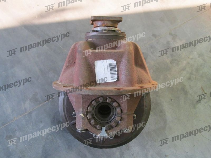 Редуктор передний XG932III