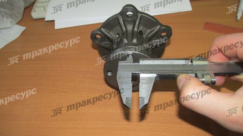Насос водяной 16120-23040-71