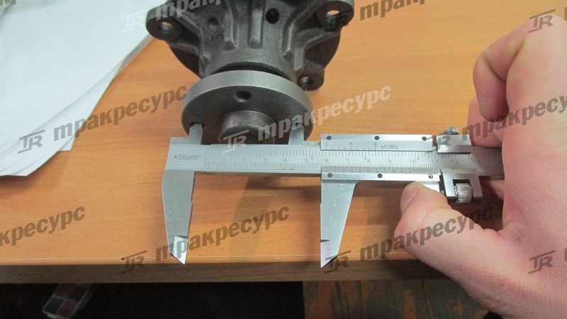 Насос водяной 16120-23040-71
