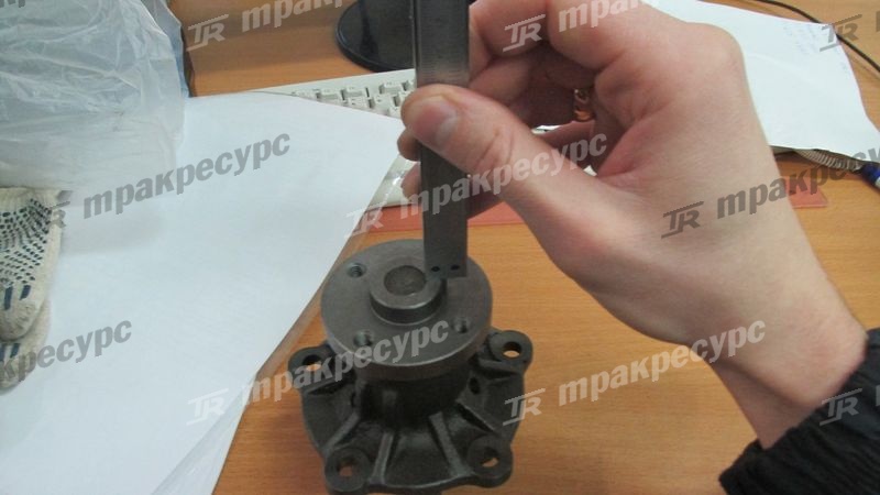Насос водяной 16120-23040-71