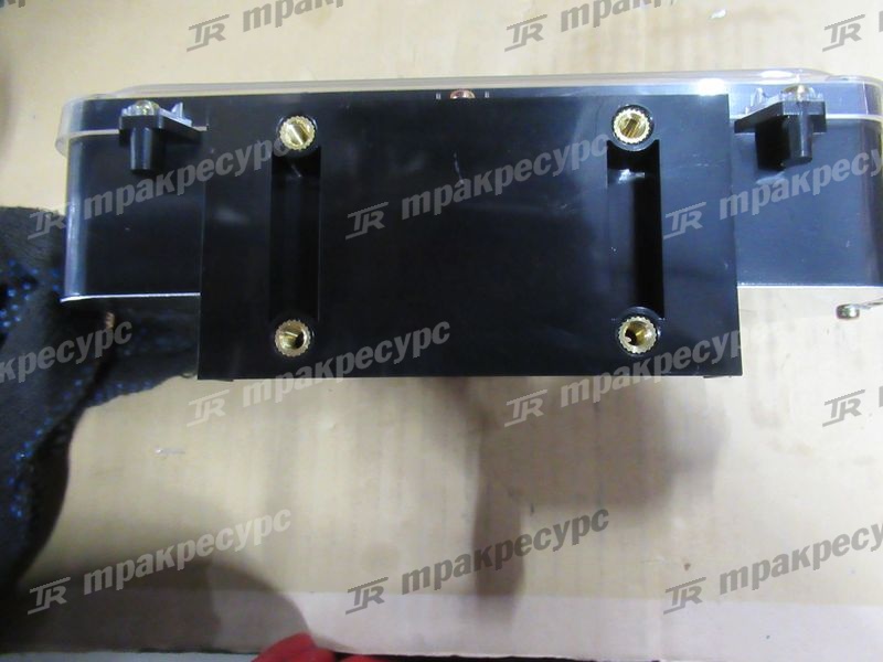 Панель приборов FB10-25