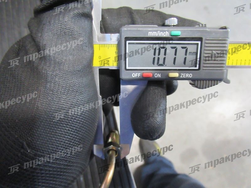 Трубопровод тормозной правый 22N95-42302
