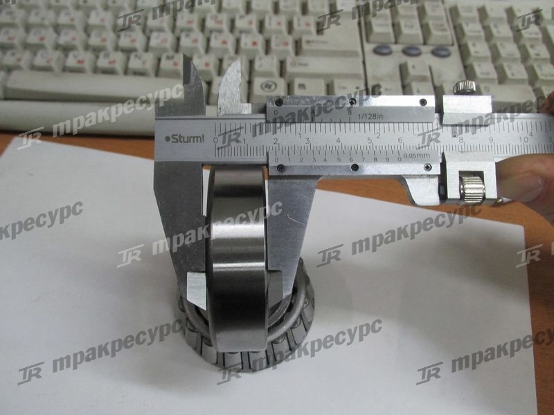 Подшипник радиальный 32207