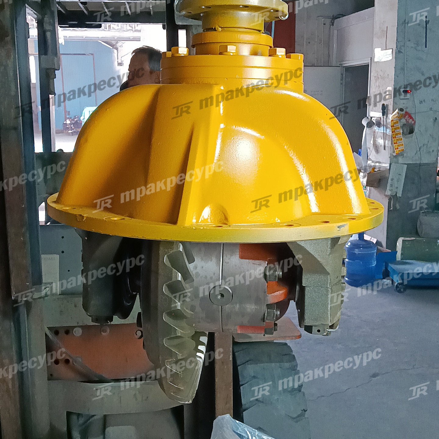 Редуктор передний XG955III