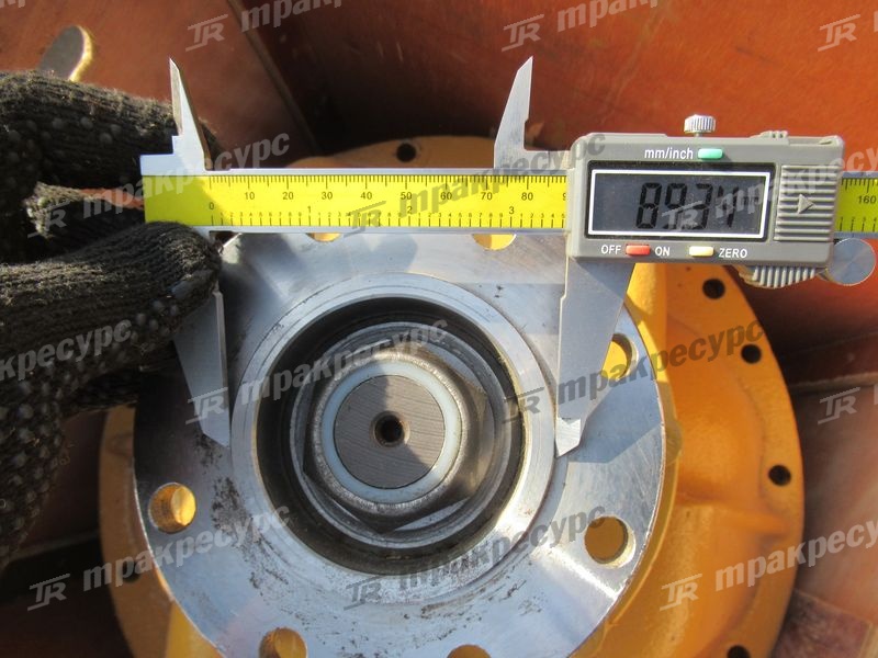 Редуктор передний XG955III