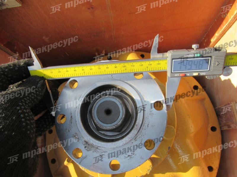 Редуктор передний XG955III