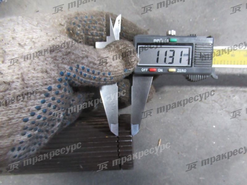 Полуось моста правая XG955II