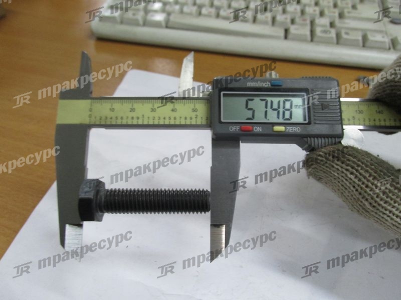 Болт M10x30 кронштейна ТНВД YC6108/YC6105
