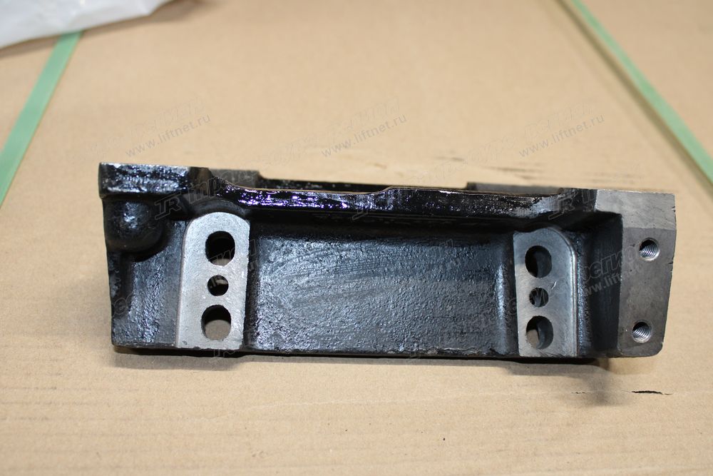 Кронштейн ТНВД YC6108/YC6108