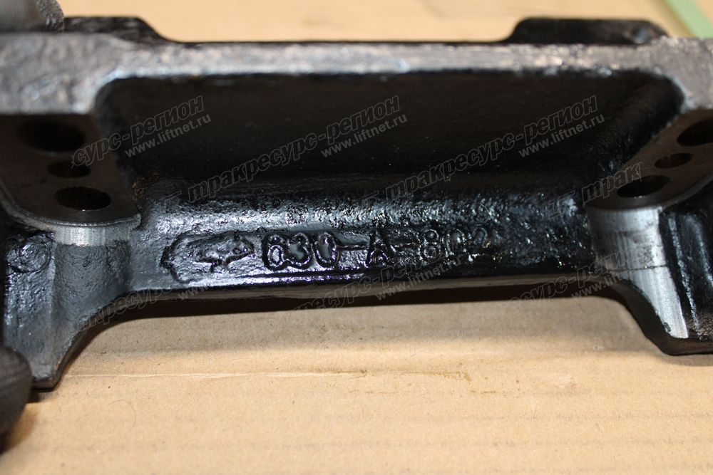 Кронштейн ТНВД YC6108/YC6108