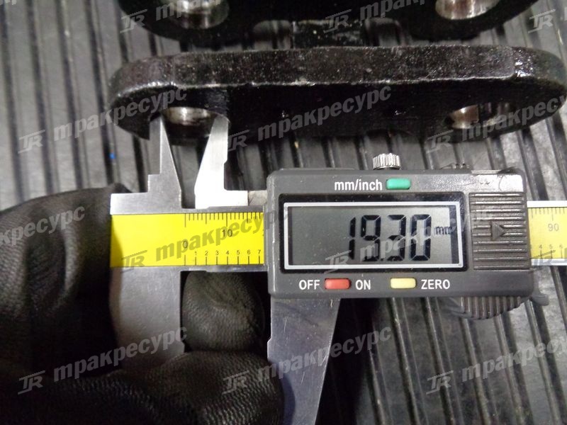 Серьга 91E43-10600