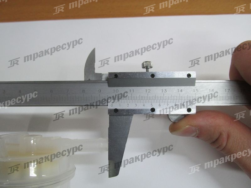Фильтр топливный 23310-23600-71