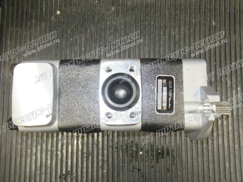 Насос гидравлический 143F7-10011