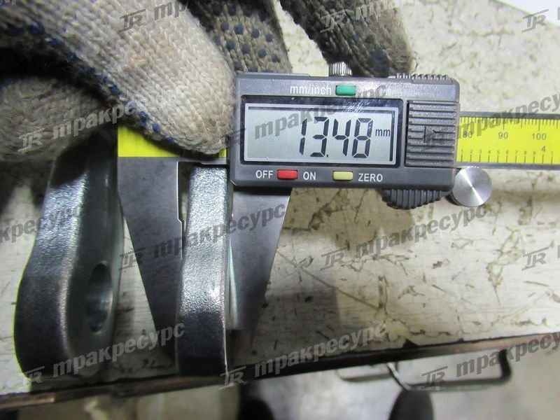 Серьга правая 22N54-32352
