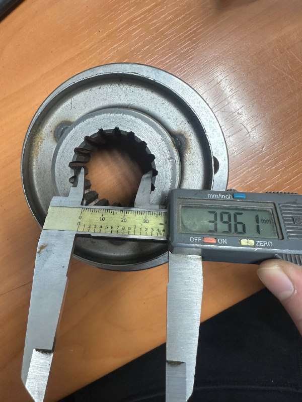 Фланец редуктора XG932II