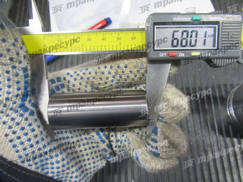 Поршень с пальцем STD 13101-78202-71
