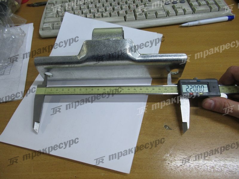 Подушка крепления  АКПП 41260-26610-71