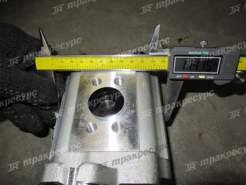 Насос шестеренчатый CPCD30FA (4JG2)