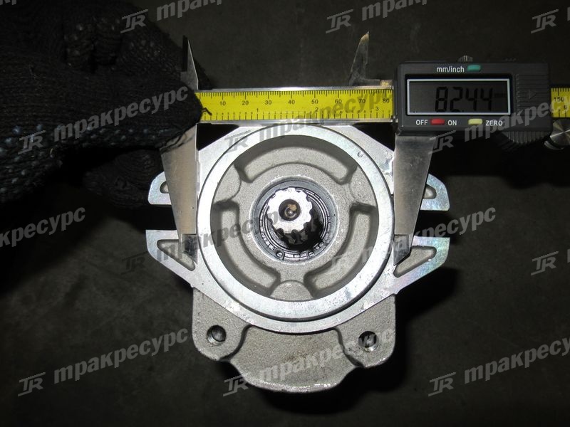 Насос шестеренчатый CPCD30FA (4JG2)