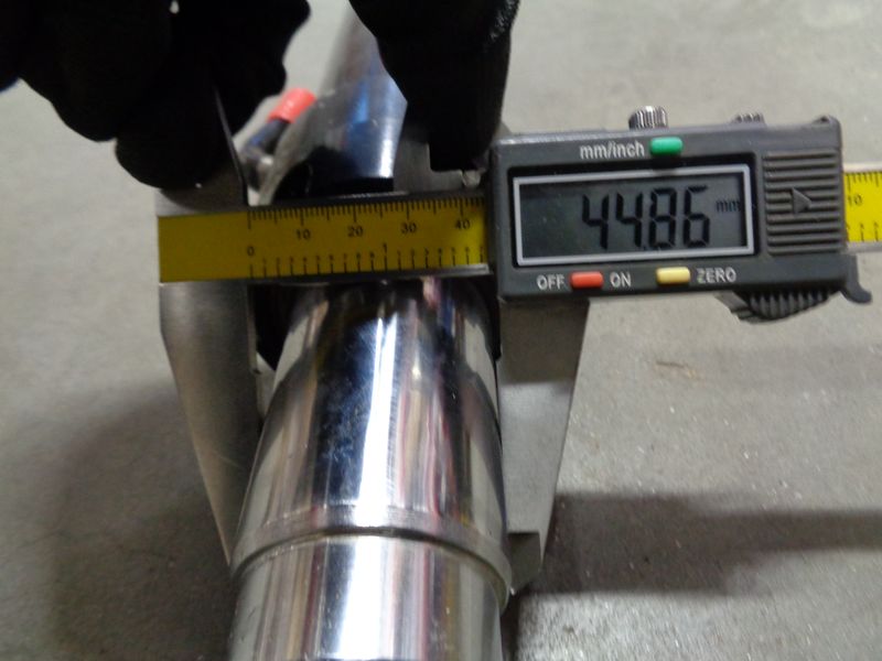 Цилиндр подъема 22N98-40201