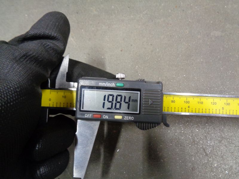 Цилиндр подъема 22N98-40201