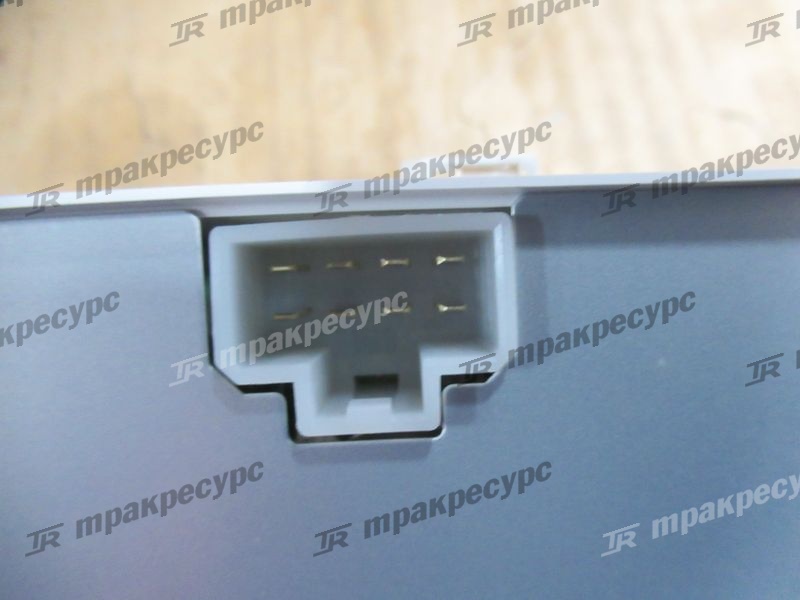 Панель приборов 256T2-42501