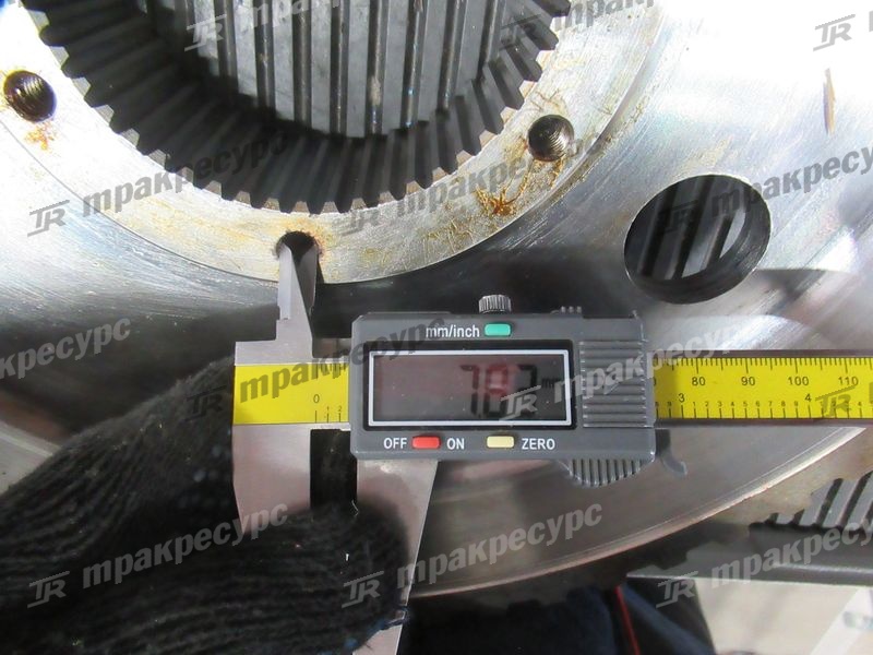 Крышка передачи планетарной ступицы XG955III