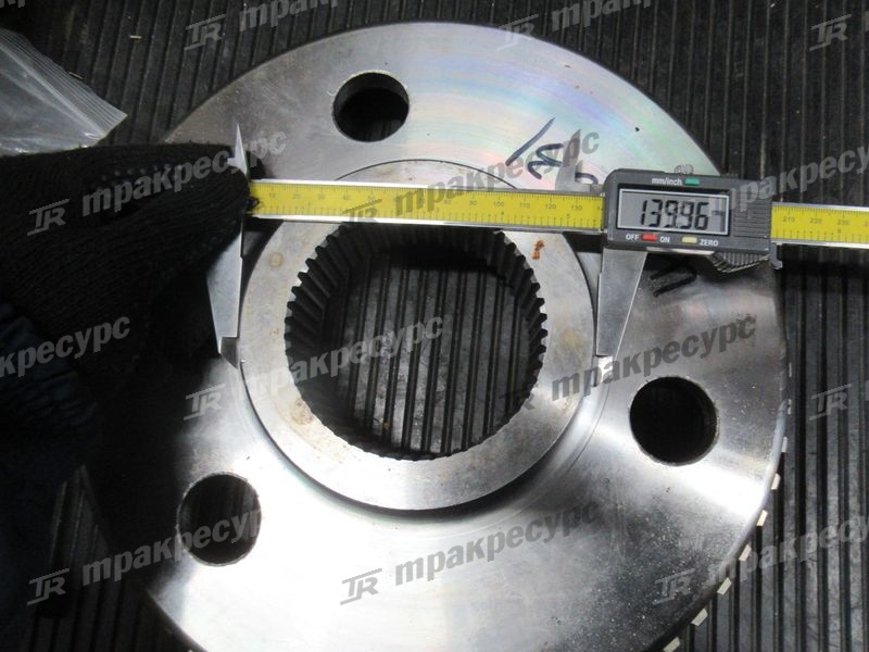 Крышка передачи планетарной ступицы XG955III