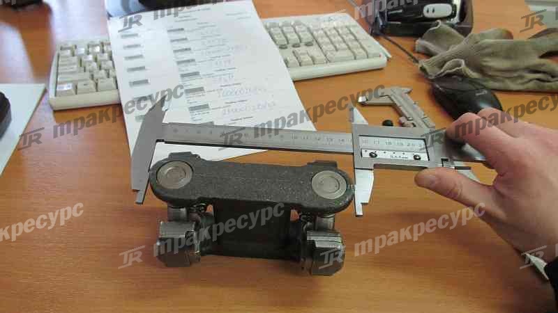 Вал карданный 37210-26600-71