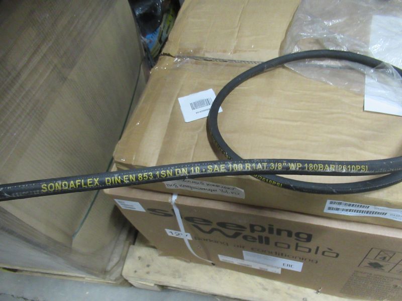 Шланг топливного бака XG932II