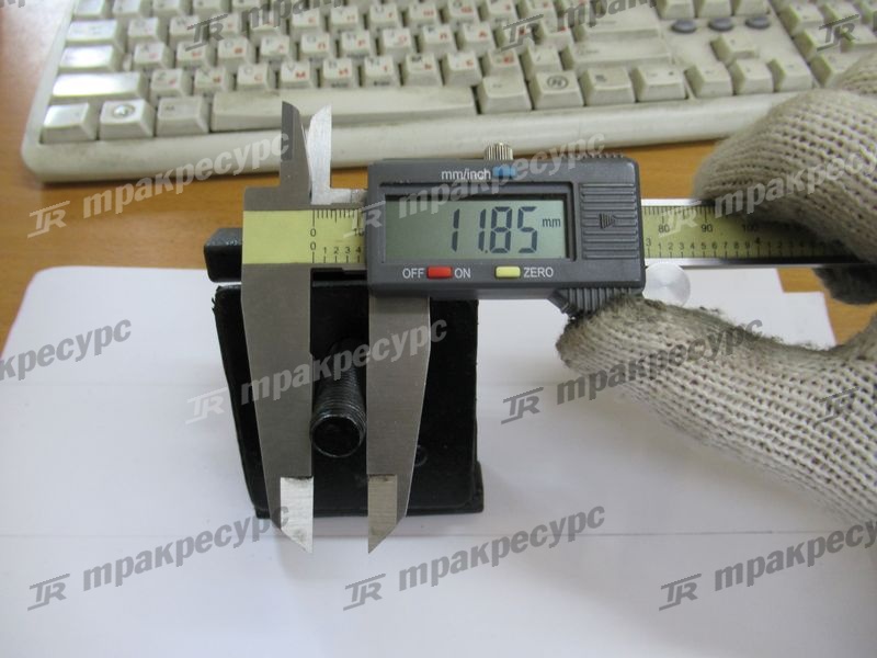 Подушка крепления двигателя 12361-30511-71