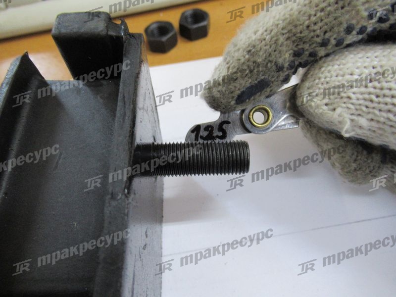 Подушка крепления двигателя 12361-30511-71