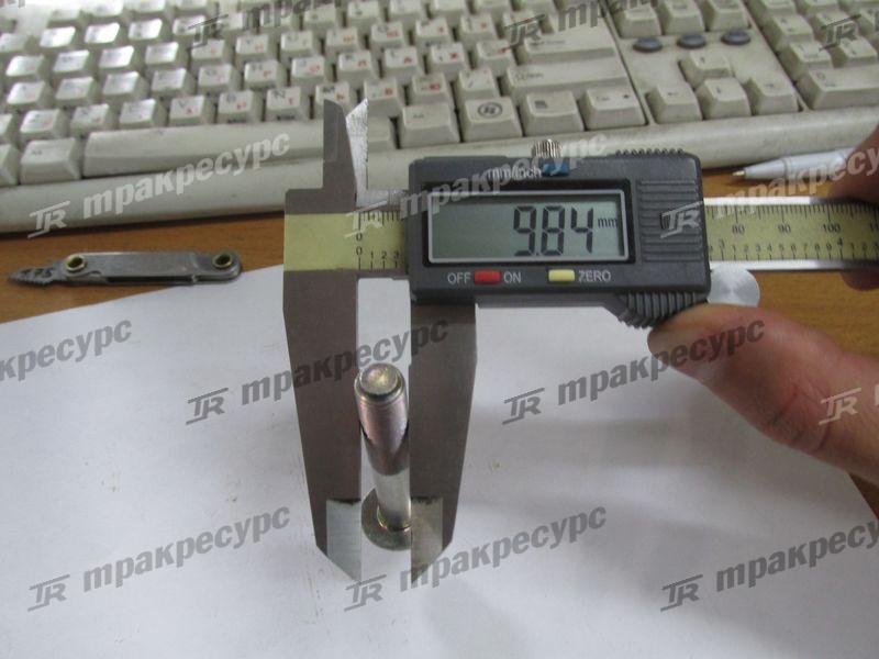 Болт 81512-76009-71