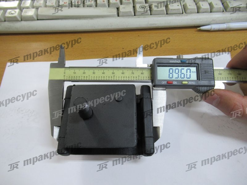 Подушка крепления моста 41261-23322-71
