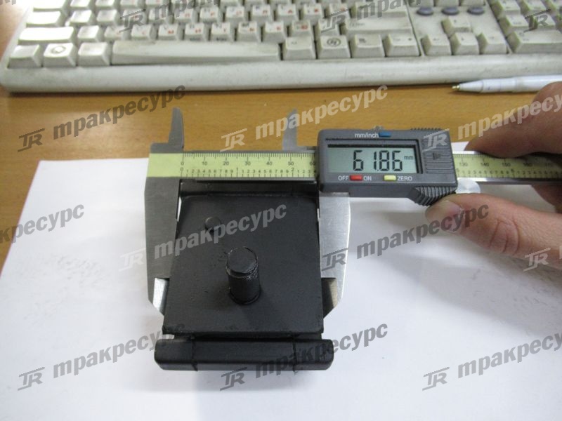 Подушка крепления моста 41261-23322-71