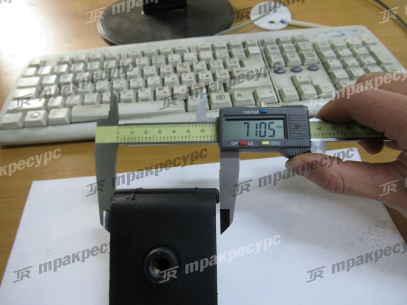 Подушка крепления моста 41261-23322-71