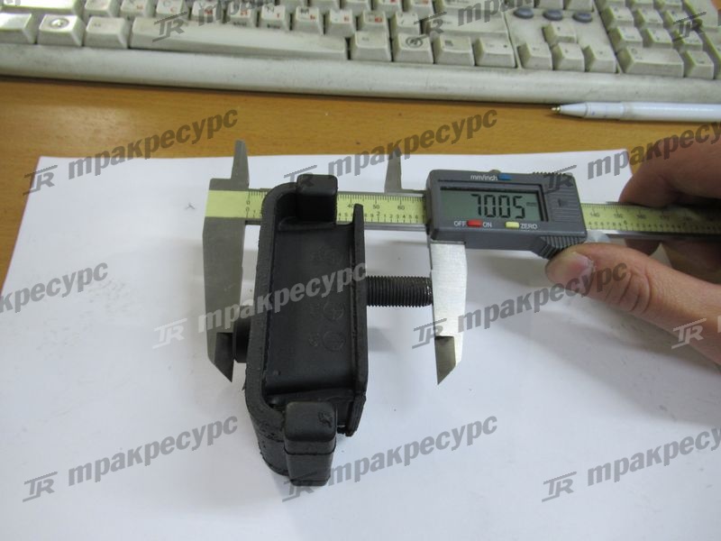 Подушка крепления моста 41261-23322-71