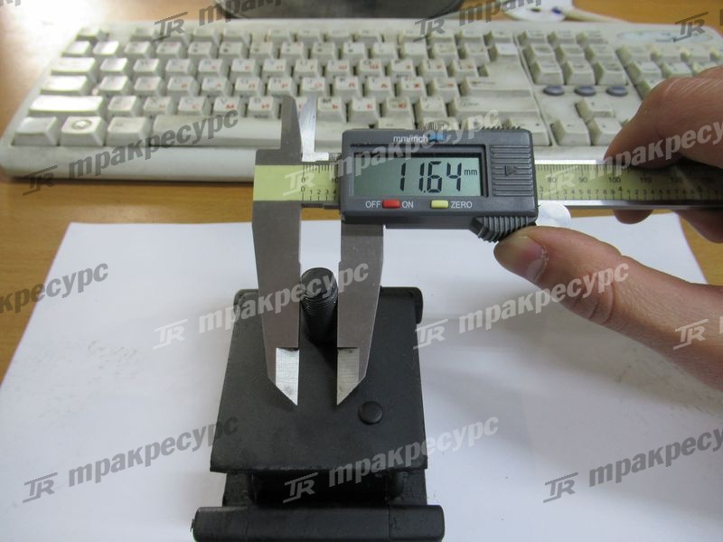 Подушка крепления моста 41261-23322-71
