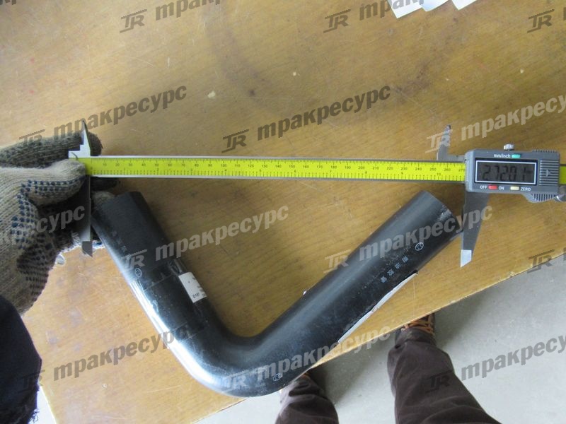 Патрубок масляный 15WAB7100007