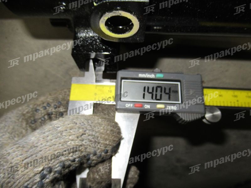 Цилиндр рулевой 20A74-50201