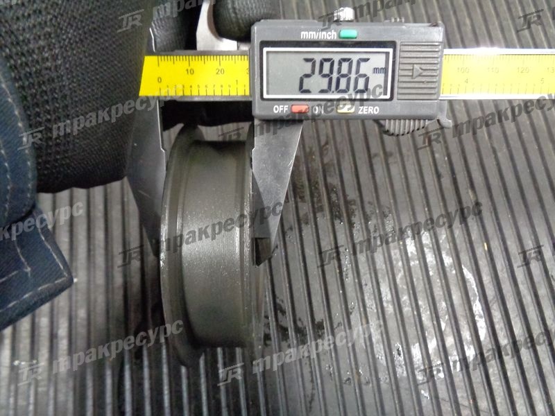 Ролик цепи 216G8-42031
