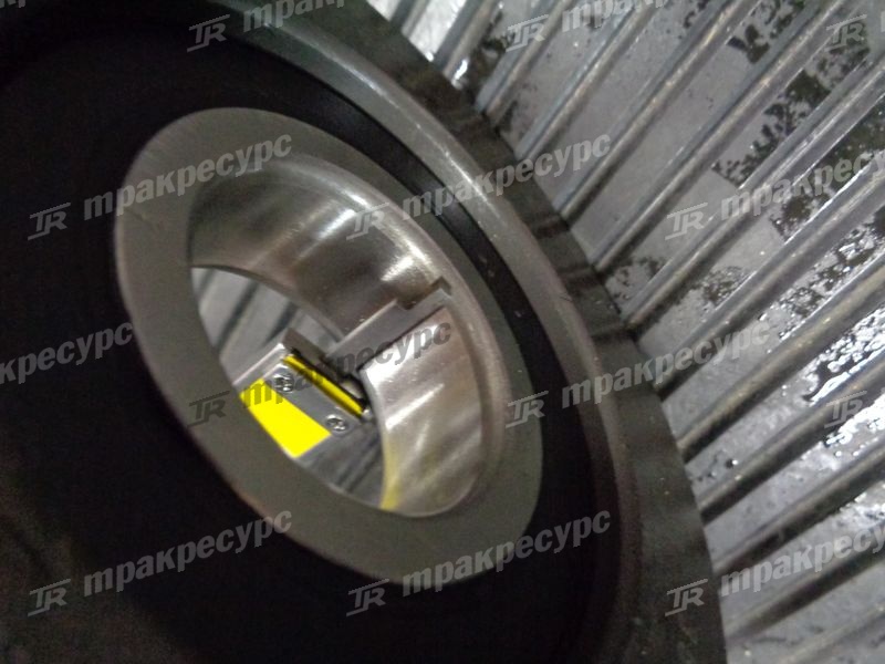 Ролик цепи 216G8-42031