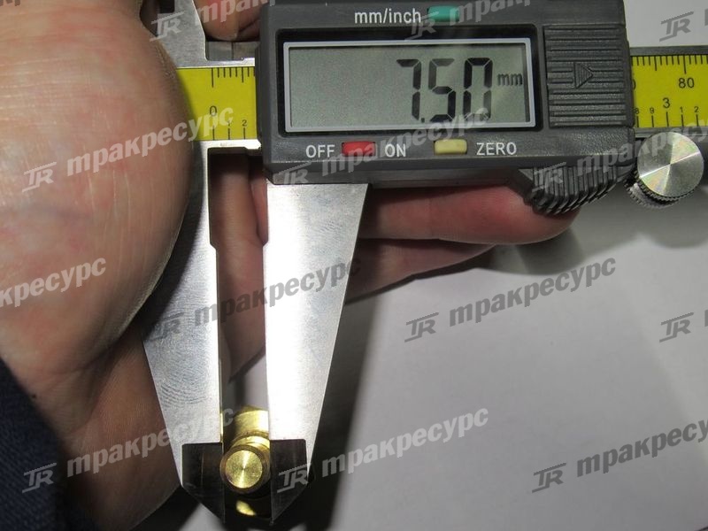 Датчик температуры охлаждающей жидкости 89422-76001-71