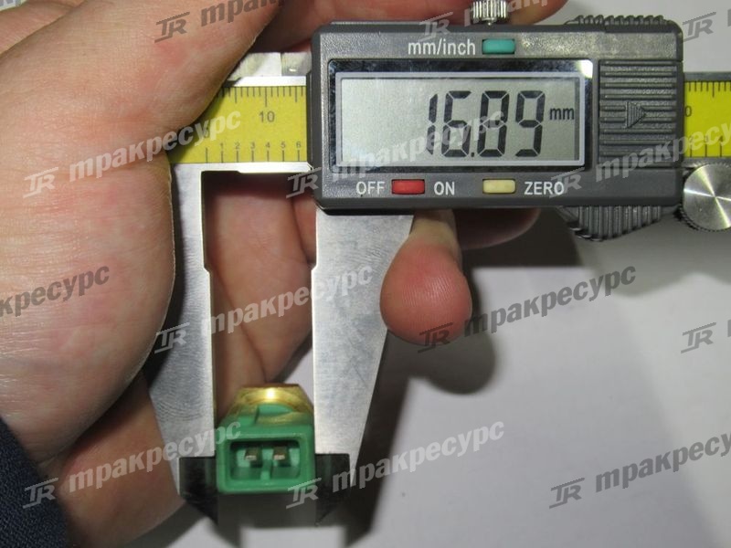 Датчик температуры охлаждающей жидкости 89422-76001-71