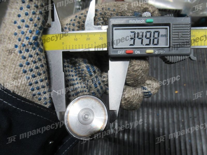 Ось кулака поворотного 43232-30511-71